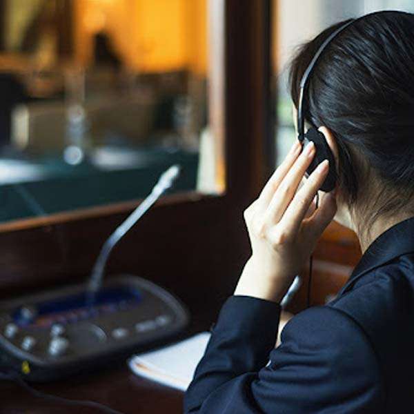  Simultaneous Interpretation Services in Dubai